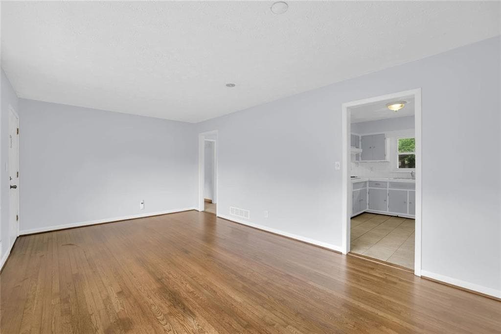 3 bedroom, 2 bathroom, 1,610 sq ft single family residence for sale at 1563 Rockbridge Road, Stone Mountain, GA 30087 — photo 8