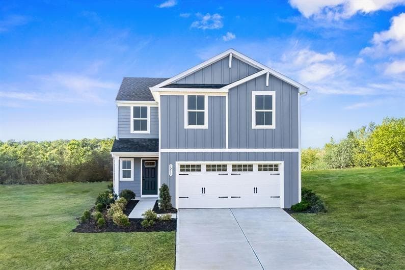 4 bedroom, 3 bathroom, 1,749 sq ft single family residence for sale at 108 Oakwood Trace Drive, Union City, GA 30291