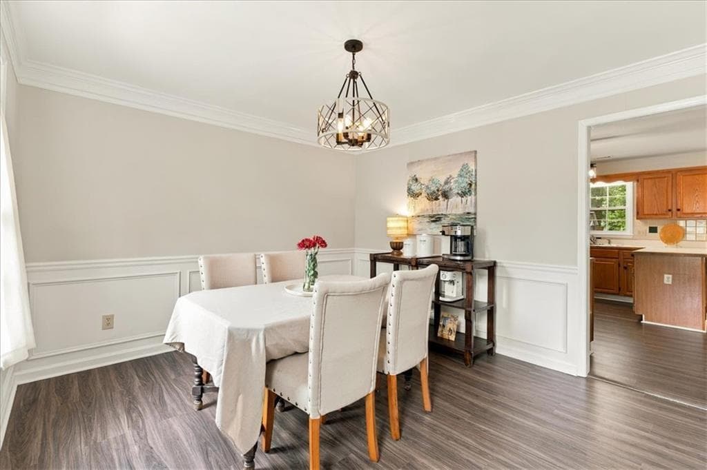 4 bedroom, 3 bathroom, 3,157 sq ft single family residence for sale at 1411 Milford Chase Court, Marietta, GA 30008 — photo 2