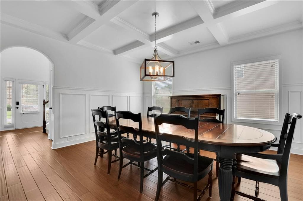 5 bedroom, 6 bathroom, 4,667 sq ft single family residence for sale at 4815 Wilshire Crossing, Cumming, GA 30040 — photo 4