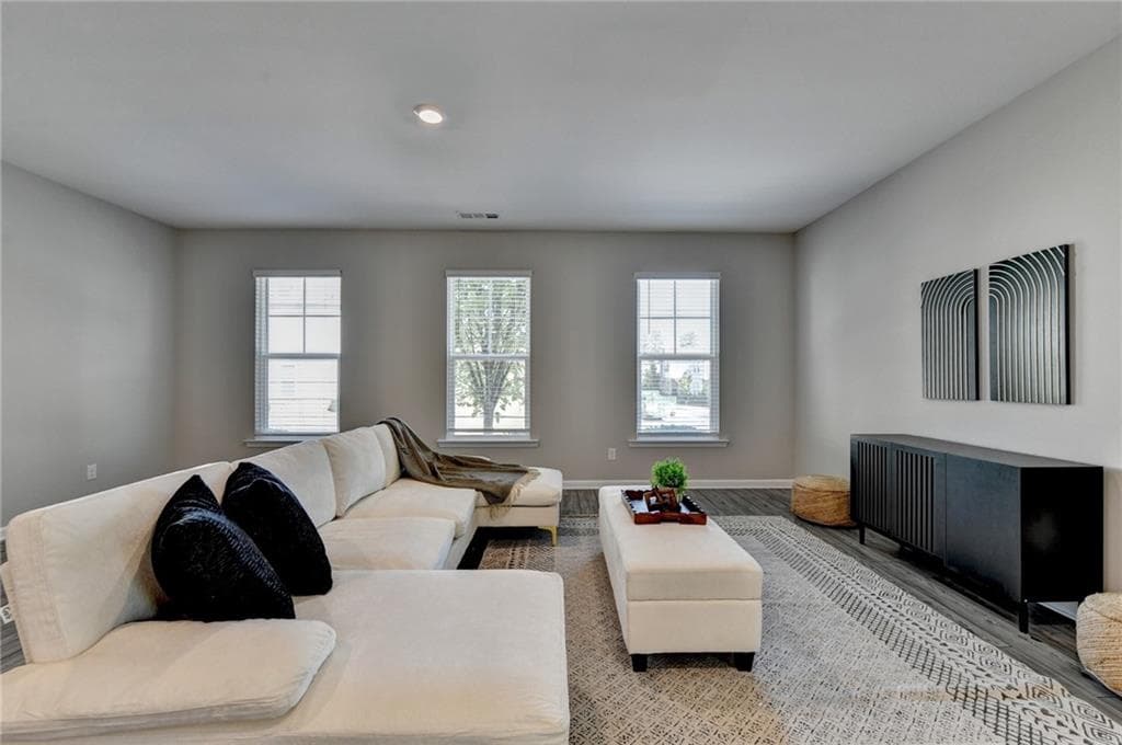 4 bedroom, 3 bathroom, 2,440 sq ft single family residence for sale at 4355 Magpie Drive, Hoschton, GA 30548 — photo 3