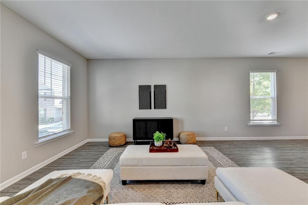 4 bedroom, 3 bathroom, 2,440 sq ft single family residence for sale at 4355 Magpie Drive, Hoschton, GA 30548 — photo 4