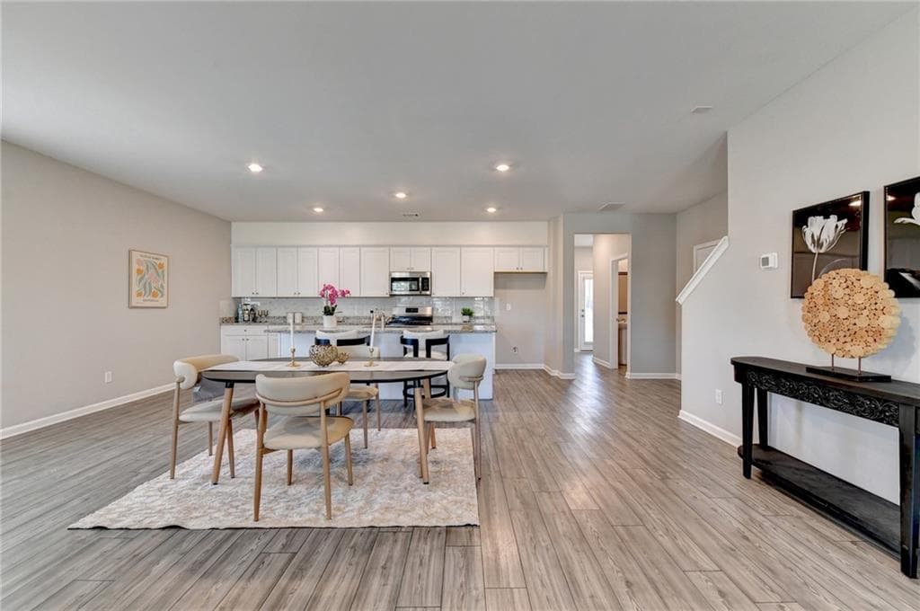 4 bedroom, 3 bathroom, 2,440 sq ft single family residence for sale at 4355 Magpie Drive, Hoschton, GA 30548 — photo 6