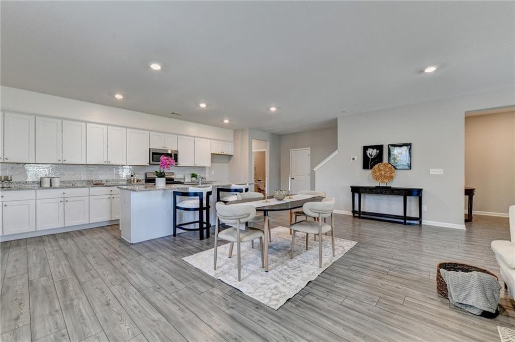 4 bedroom, 3 bathroom, 2,440 sq ft single family residence for sale at 4355 Magpie Drive, Hoschton, GA 30548 — photo 7