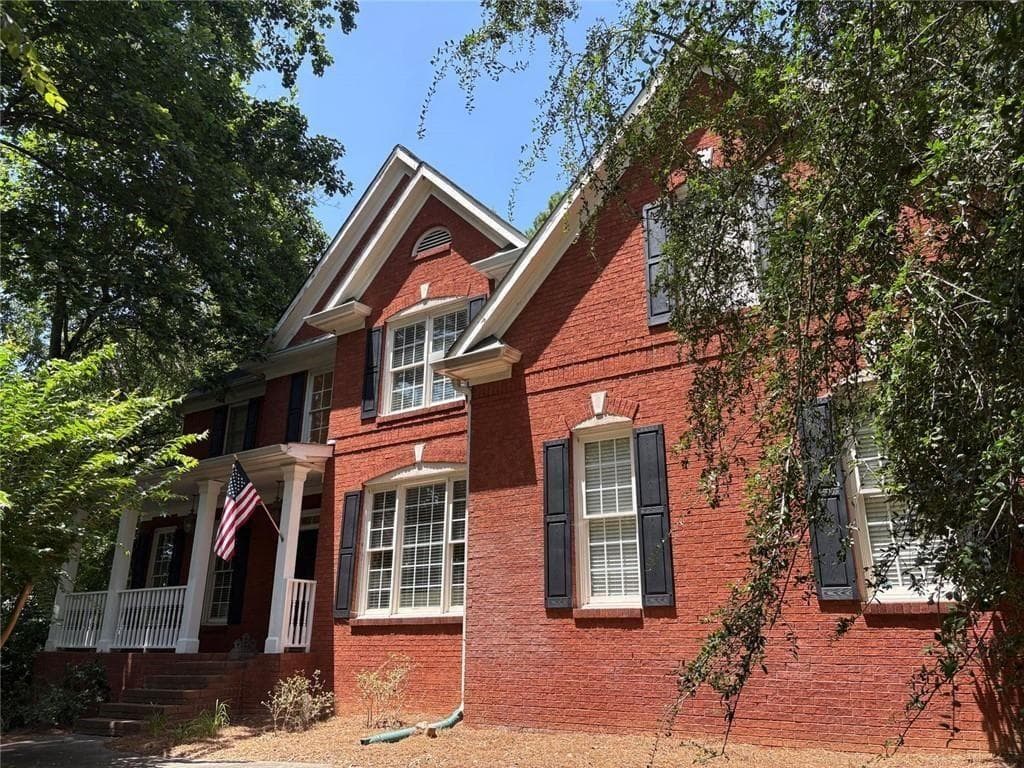 5 bedroom, 5 bathroom, 3,845 sq ft single family residence for sale at 2631 Gladstone Terrace, Woodstock, GA 30189 — photo 3