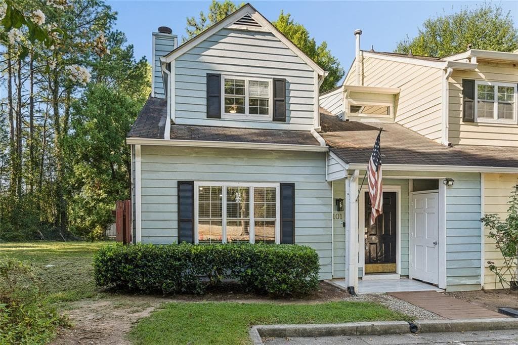 2 bedroom, 3 bathroom, 1,430 sq ft home for sale at 101 Vineyard Pond Drive, Norcross, GA