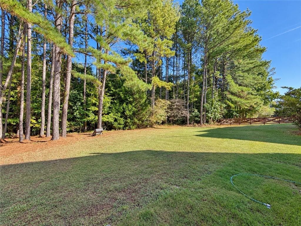 5 bedroom, 4 bathroom, 2,836 sq ft single family residence for sale at 120 Trillium Lane, Acworth, GA 30101 — photo 2
