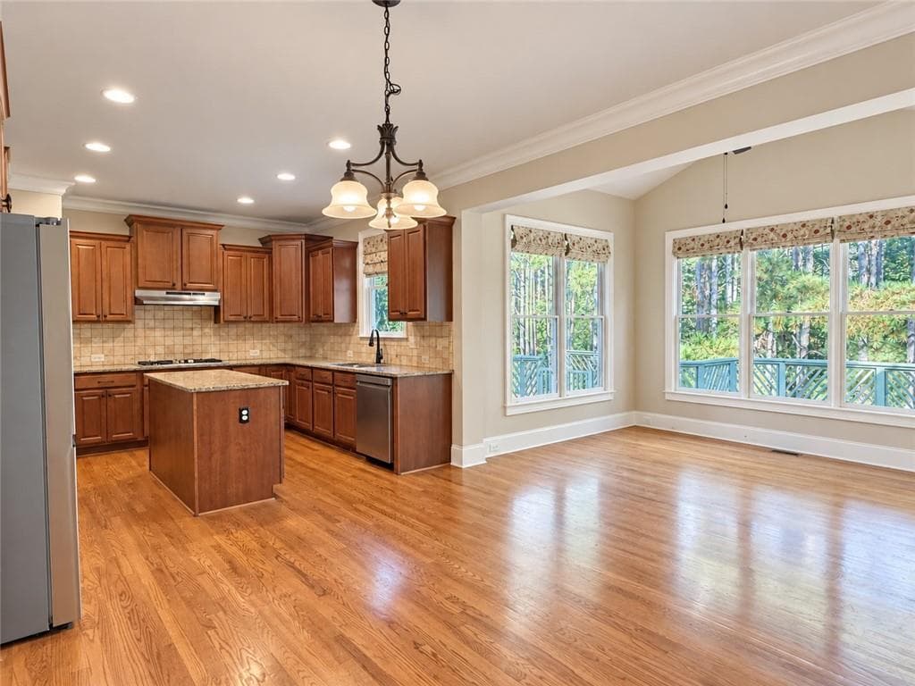 5 bedroom, 4 bathroom, 2,836 sq ft single family residence for sale at 120 Trillium Lane, Acworth, GA 30101 — photo 10