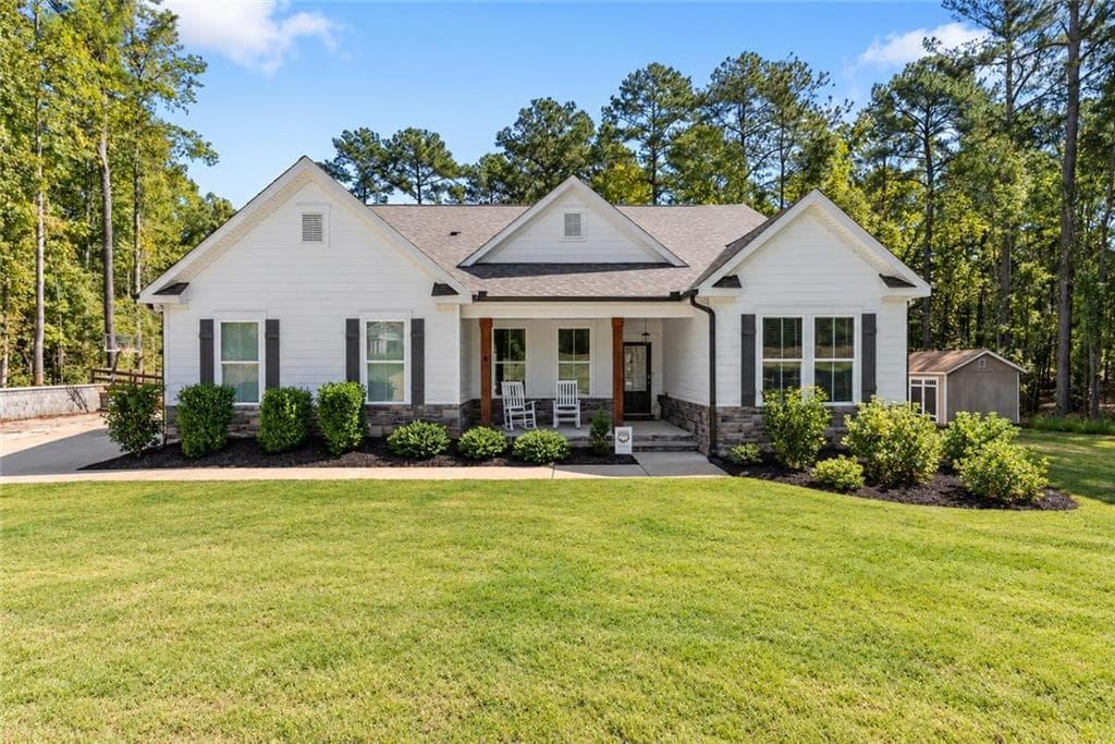 4 bedroom, 3 bathroom, 2,215 sq ft single family residence for sale at 2341 Bold Springs Road, Monroe, GA 30656
