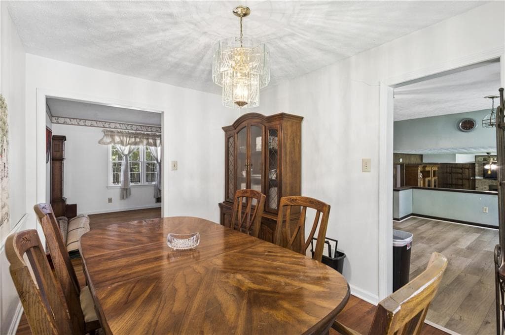 3 bedroom, 3 bathroom, 16,552 sq ft single family residence for sale at 2485 HALLIE MILL Road, Atlanta, GA 30349 — photo 6