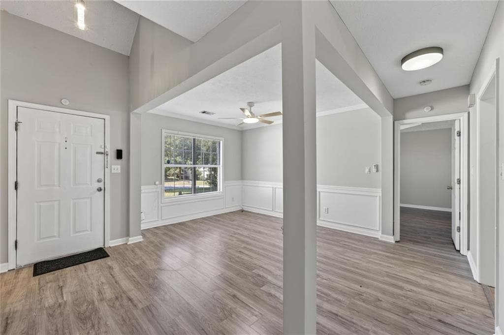4 bedroom, 3 bathroom, 2,543 sq ft single family residence for sale at 1072 Pennsylvania Run, Lawrenceville, GA 30043 — photo 6