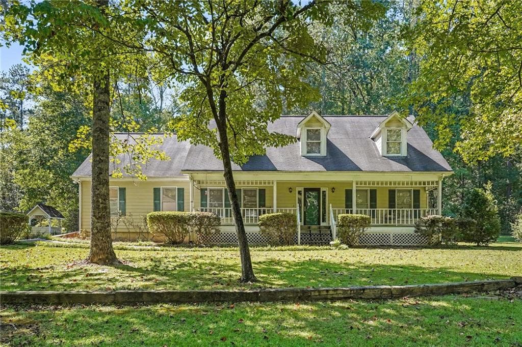 4 bedroom, 3 bathroom, 2,649 sq ft single family residence for sale at 948 Hightower Trail, Oxford, GA 30054