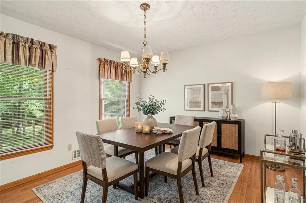 4 bedroom, 3 bathroom, 2,649 sq ft single family residence for sale at 948 Hightower Trail, Oxford, GA 30054 — photo 3
