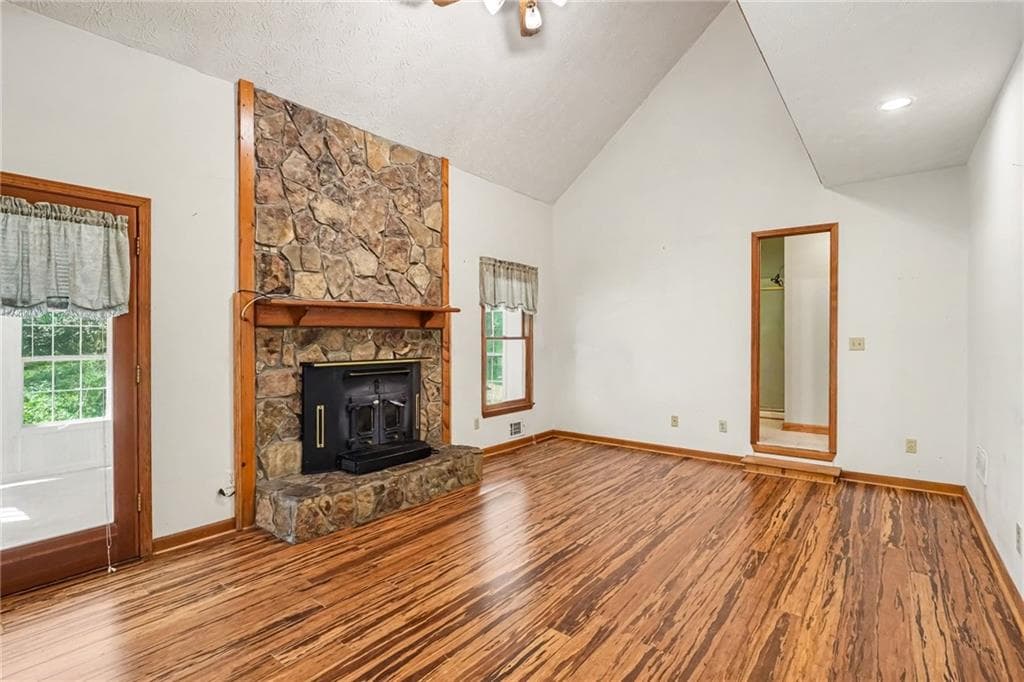 4 bedroom, 3 bathroom, 2,649 sq ft single family residence for sale at 948 Hightower Trail, Oxford, GA 30054 — photo 9