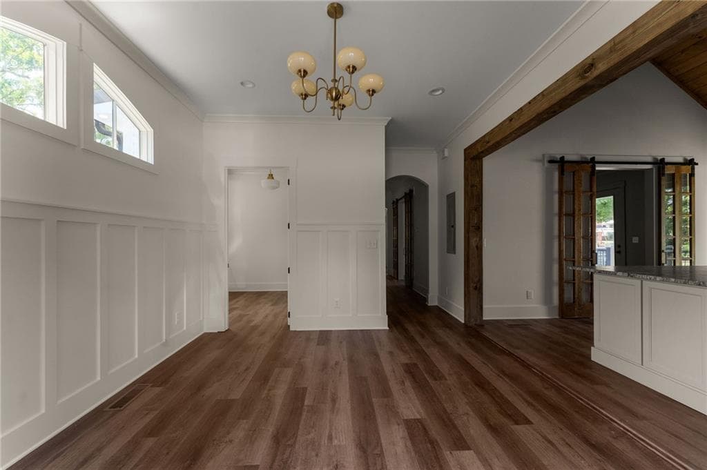 2 bedroom, 1 bathroom, 1,494 sq ft single family residence for sale at 237 N Erwin Street, Cartersville, GA 30120 — photo 6