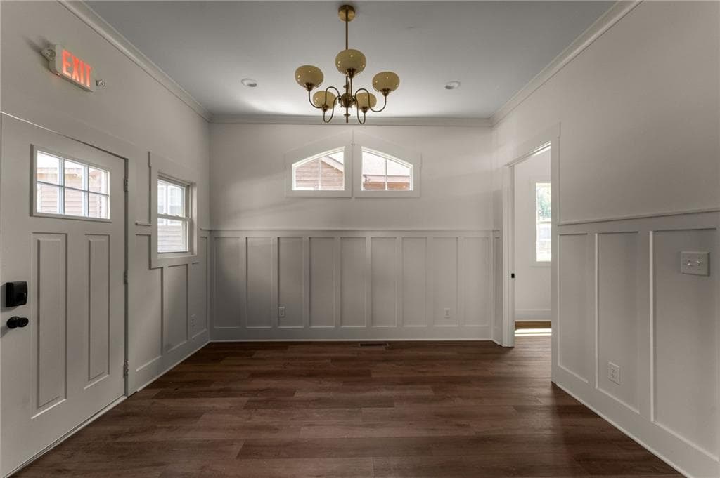 2 bedroom, 1 bathroom, 1,494 sq ft single family residence for sale at 237 N Erwin Street, Cartersville, GA 30120 — photo 7