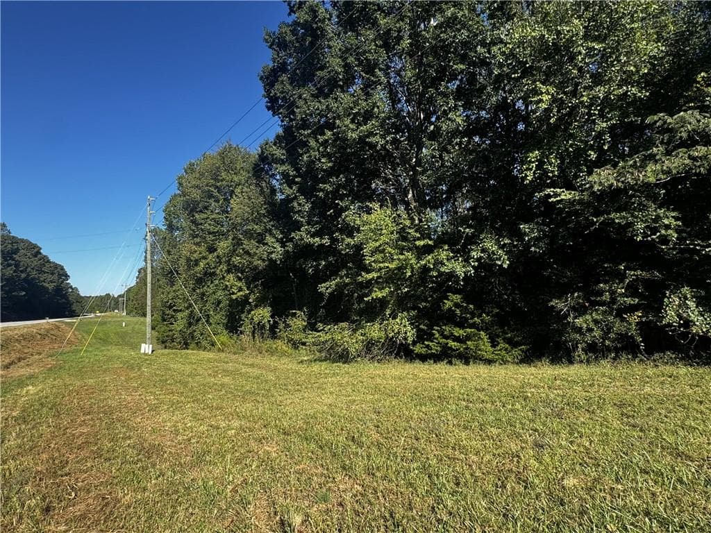 single family residence for sale at 2300 Highway 198, Carnesville, GA 30521