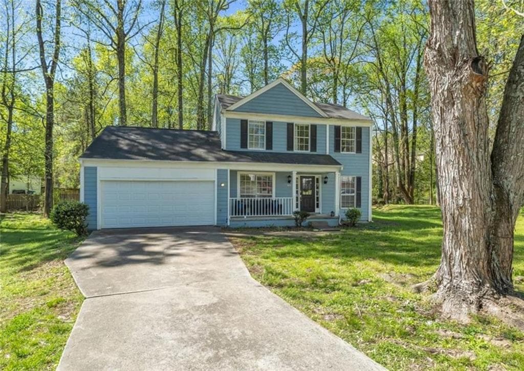 3 bedroom, 3 bathroom, 1,472 sq ft home for sale at 1976 Longwood Court, Lithonia, GA