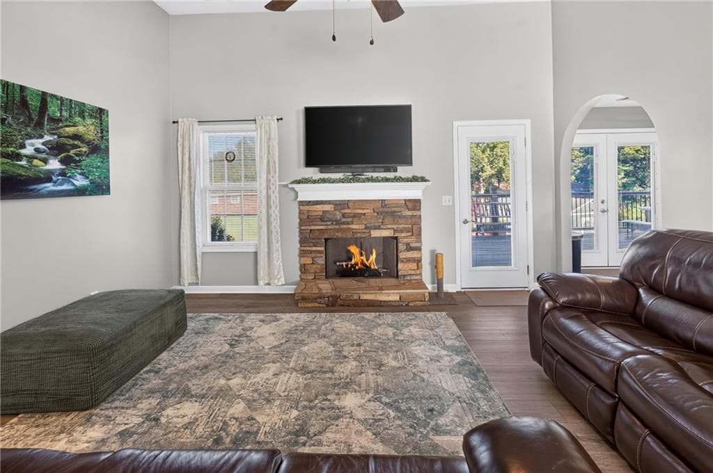 4 bedroom, 3 bathroom, 1,858 sq ft single family residence for sale at 108 Summerfield Way, Calhoun, GA 30701 — photo 6