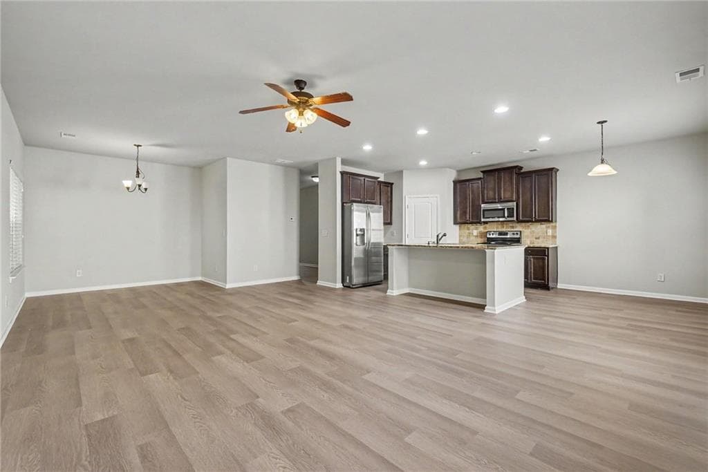 3 bedroom, 3 bathroom, 2,160 sq ft single family residence for sale at 705 Barberry Drive, Woodstock, GA 30188 — photo 3