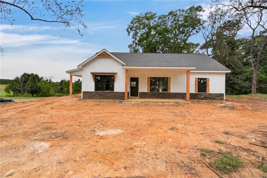 3 bedroom, 2 bathroom, 1,297 sq ft single family residence for sale at 781 Old Brock Road, Rockmart, GA 30153