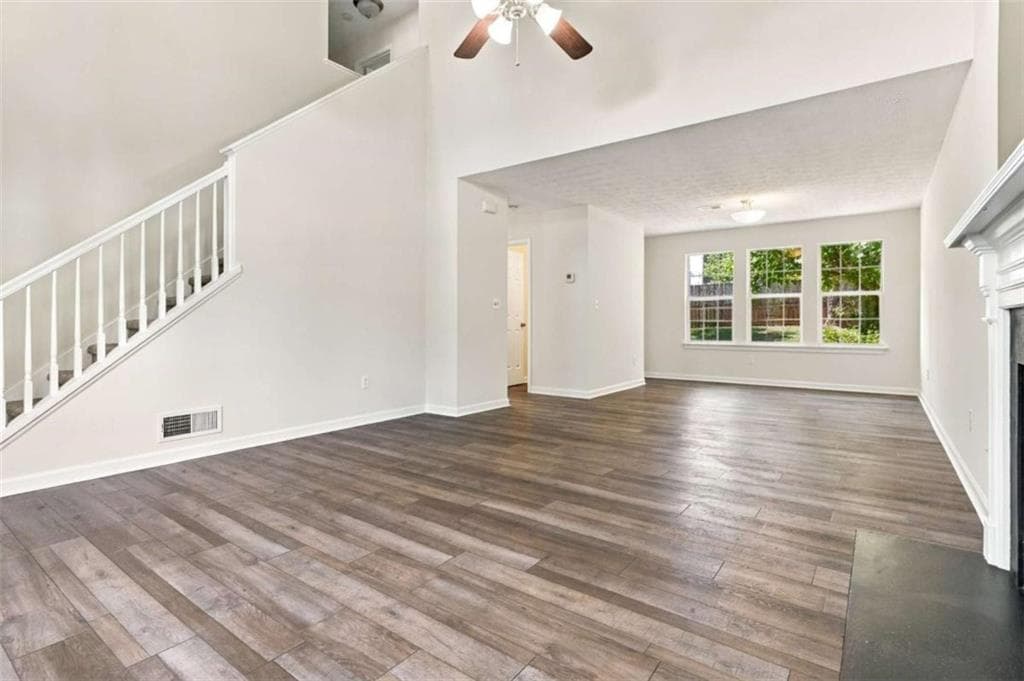 4 bedroom, 3 bathroom, 1,837 sq ft single family residence for rent at 3547 Park Bluff Way, Duluth, GA 30096 for $2,450 a month — photo 2