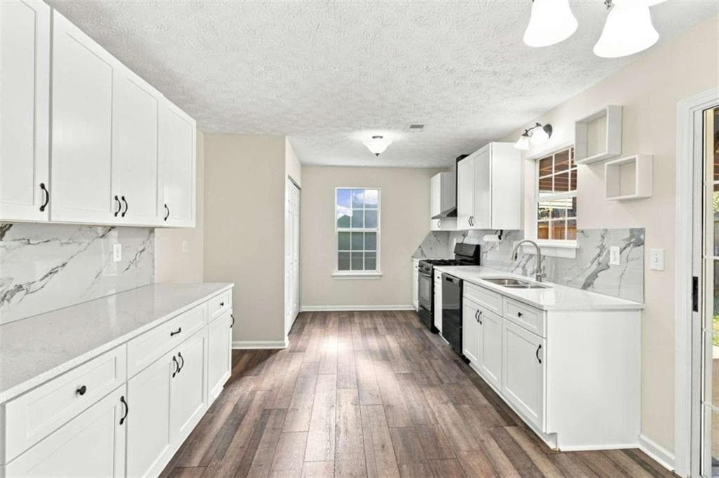 4 bedroom, 3 bathroom, 1,837 sq ft single family residence for rent at 3547 Park Bluff Way, Duluth, GA 30096 for $2,450 a month — photo 6