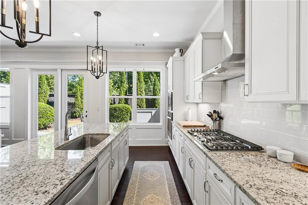 3 bedroom, 3 bathroom, 2,639 sq ft townhouse for sale at 3176 Havencroft Drive, Roswell, GA 30075 — photo 9
