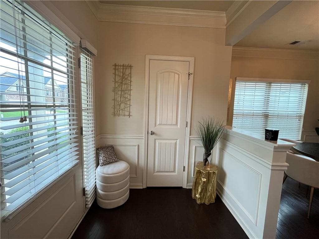 4 bedroom, 3 bathroom, 2,288 sq ft single family residence for sale at 474 Napa Valley Lane, Lawrenceville, GA 30045 — photo 5