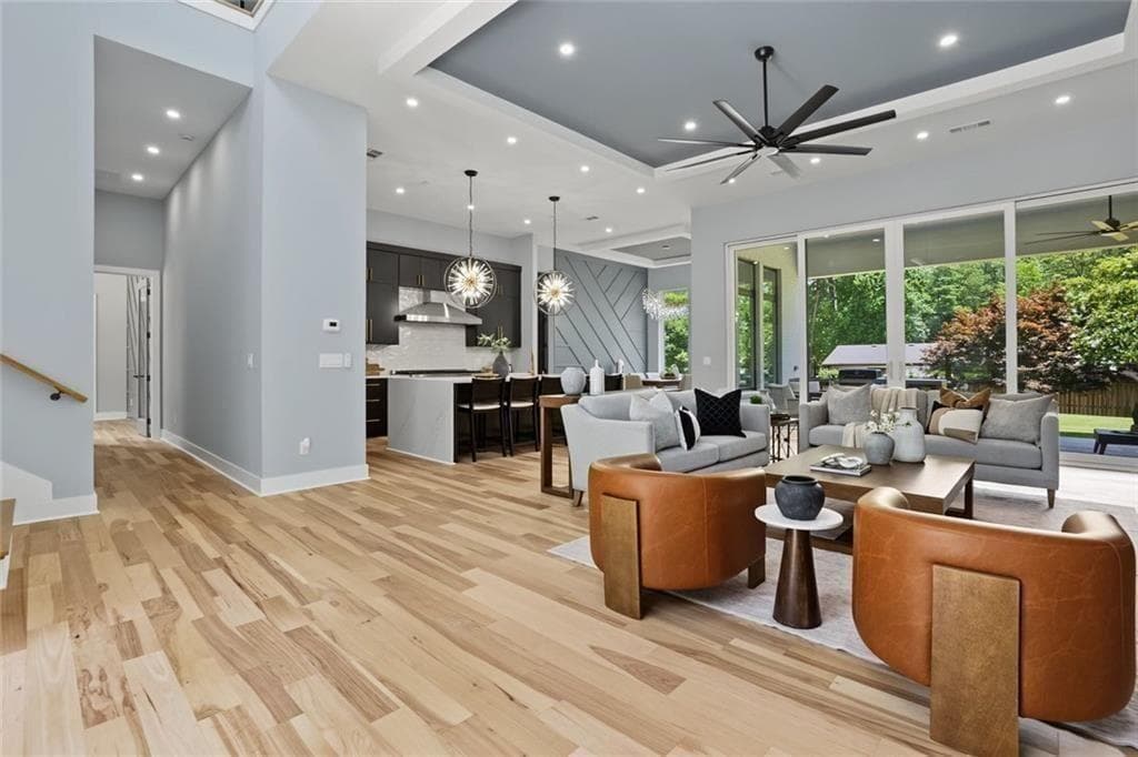5 bedroom, 7 bathroom, 5,643 sq ft single family residence for sale at 3467 Clubland Drive, Marietta, GA 30068 — photo 8