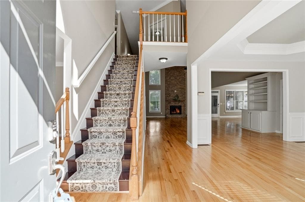 6 bedroom, 4 bathroom, 4,935 sq ft single family residence for sale at 1735 Riverglen Drive, Suwanee, GA 30024 — photo 6