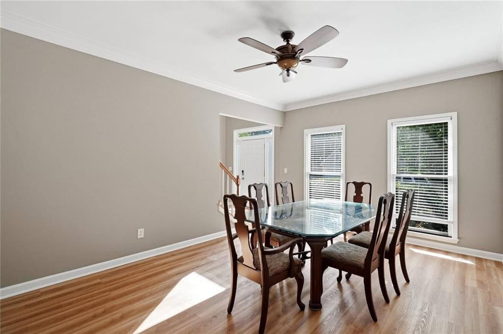 6 bedroom, 4 bathroom, 4,935 sq ft single family residence for sale at 1735 Riverglen Drive, Suwanee, GA 30024 — photo 7