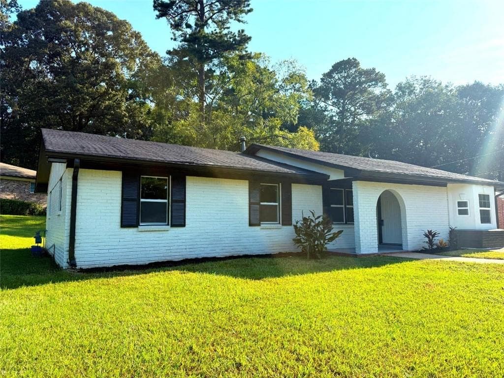 4 bedroom, 2 bathroom, 1,603 sq ft single family residence for sale at 2744 Preston Drive, Decatur, GA 30034