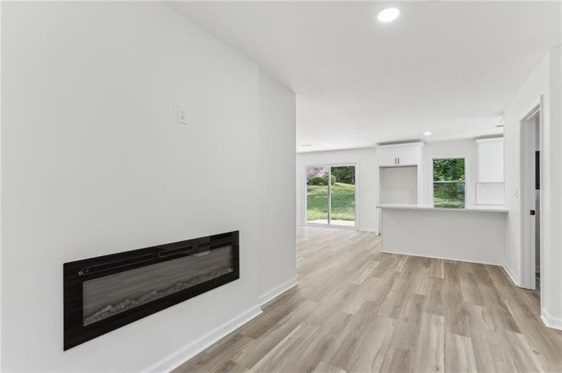4 bedroom, 2 bathroom, 1,603 sq ft single family residence for sale at 2744 Preston Drive, Decatur, GA 30034 — photo 3