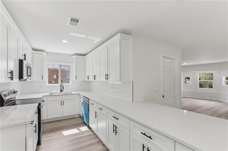 4 bedroom, 2 bathroom, 1,603 sq ft single family residence for sale at 2744 Preston Drive, Decatur, GA 30034 — photo 10