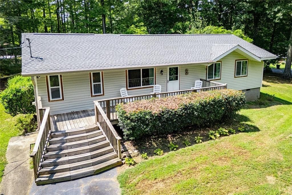 4 bedroom, 2 bathroom, 1,688 sq ft single family residence for sale at 24 White Oak Drive, Carrollton, GA 30116 — photo 4