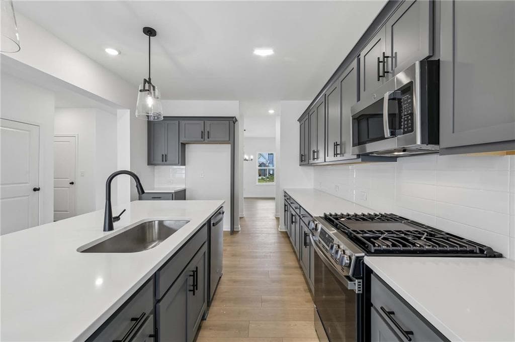 5 bedroom, 4 bathroom, 3,208 sq ft single family residence for sale at 5456 Hargrove Way, Flowery Branch, GA 30542 — photo 10