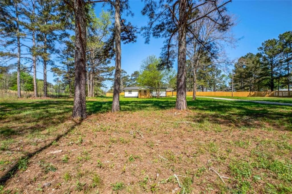 3 bedroom, 2 bathroom, 1,300 sq ft single family residence for rent at 2159 Shiloh Road, Greensboro, GA 30642 for $1,950 a month — photo 10