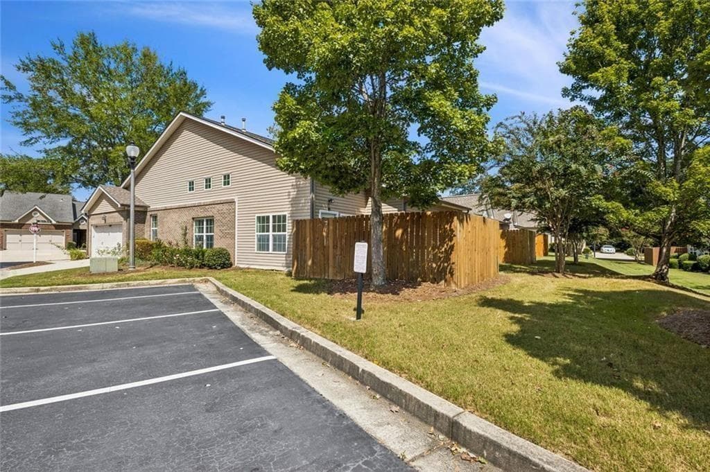 2 bedroom, 2 bathroom, 1,689 sq ft condominium for sale at 3205 Abbott Drive 20, Powder Springs, GA 30127 — photo 6