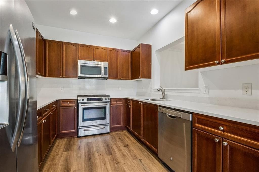 2 bedroom, 2 bathroom, 1,689 sq ft condominium for sale at 3205 Abbott Drive 20, Powder Springs, GA 30127 — photo 10