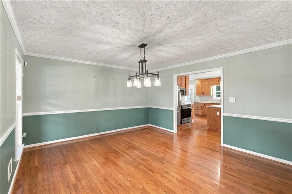 3 bedroom, 4 bathroom, 4,062 sq ft single family residence for sale at 515 HAYFIELD Court, Locust Grove, GA 30248 — photo 7