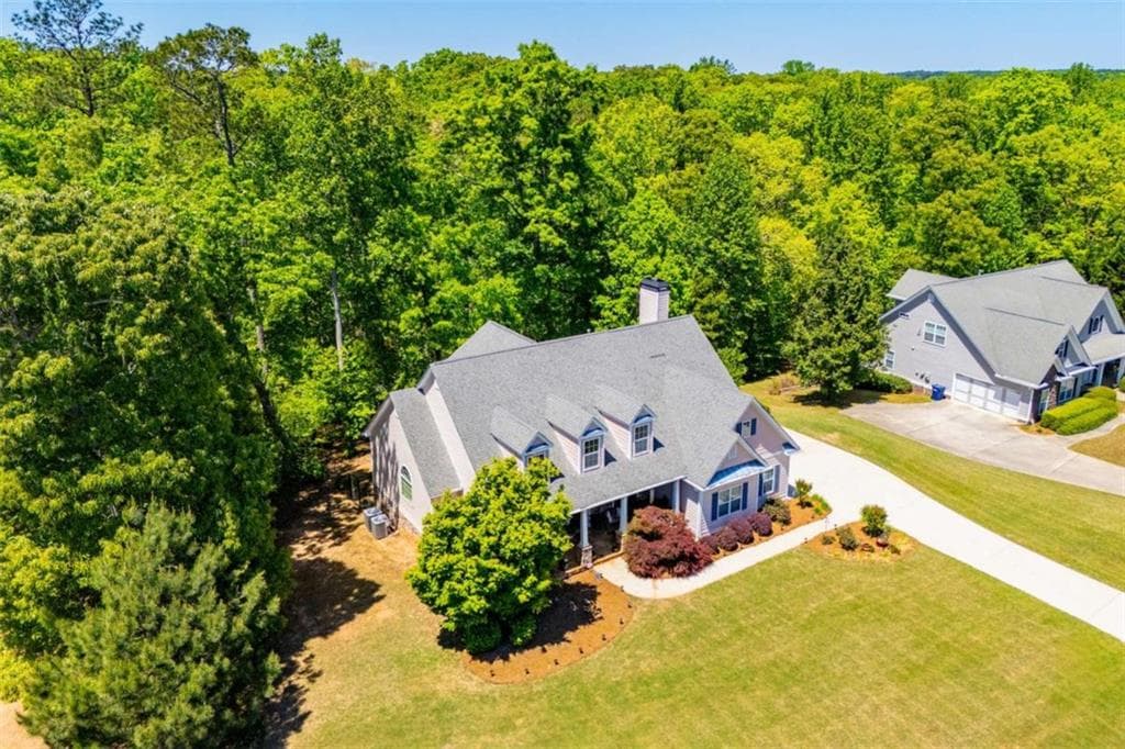 4 bedroom, 4 bathroom, 5,750 sq ft single family residence for sale at 6170 Hedgestone Way, Douglasville, GA 30135 — photo 3
