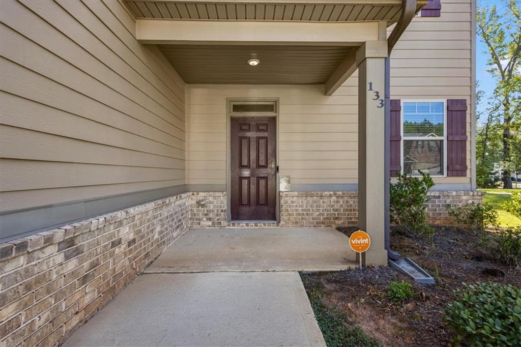 4 bedroom, 3 bathroom, 2,232 sq ft single family residence for sale at 133 Cranapple Lane, Mcdonough, GA 30253 — photo 3