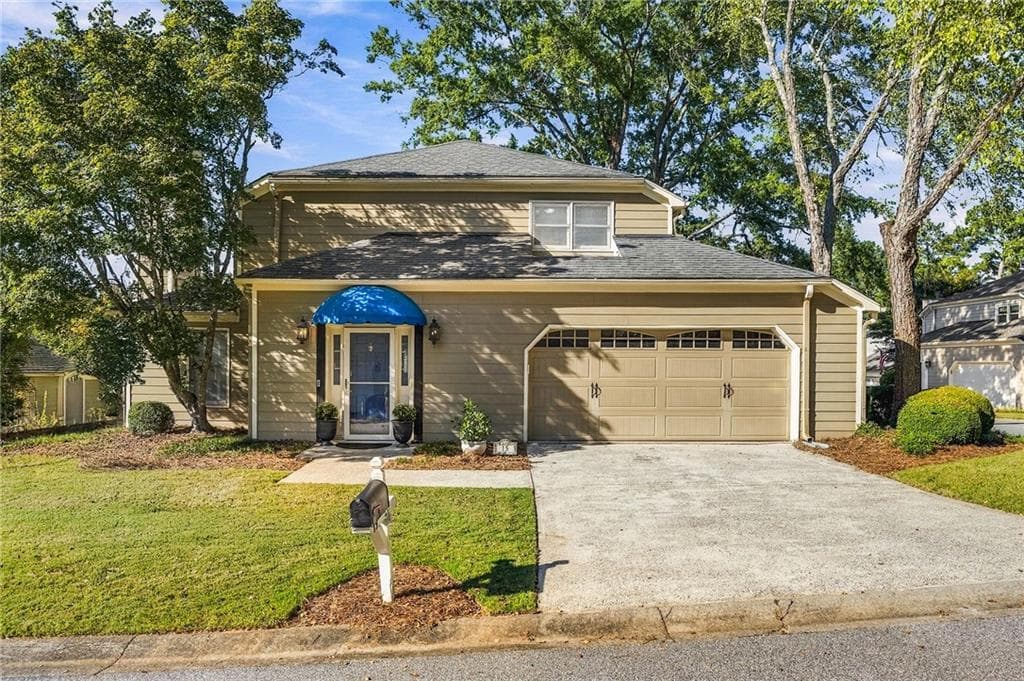 3 bedroom, 3 bathroom, 2,270 sq ft single family residence for sale at 15 Ashleigh Terrace, Marietta, GA 30062