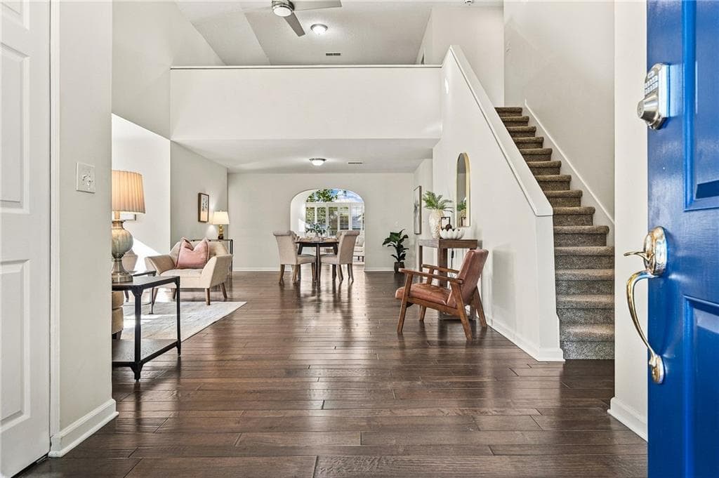 3 bedroom, 3 bathroom, 2,270 sq ft single family residence for sale at 15 Ashleigh Terrace, Marietta, GA 30062 — photo 6