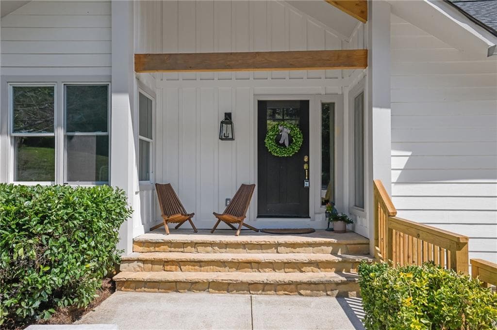 4 bedroom, 4 bathroom, 2,822 sq ft single family residence for sale at 870 Muirfield Trace, Marietta, GA 30068 — photo 4