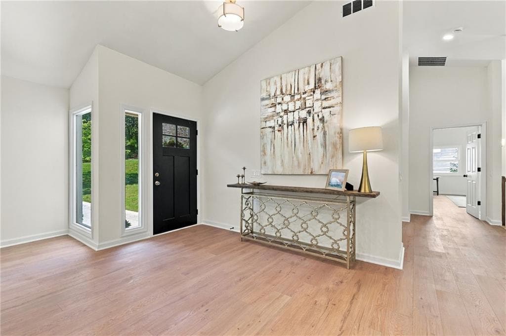 4 bedroom, 4 bathroom, 2,822 sq ft single family residence for sale at 870 Muirfield Trace, Marietta, GA 30068 — photo 5