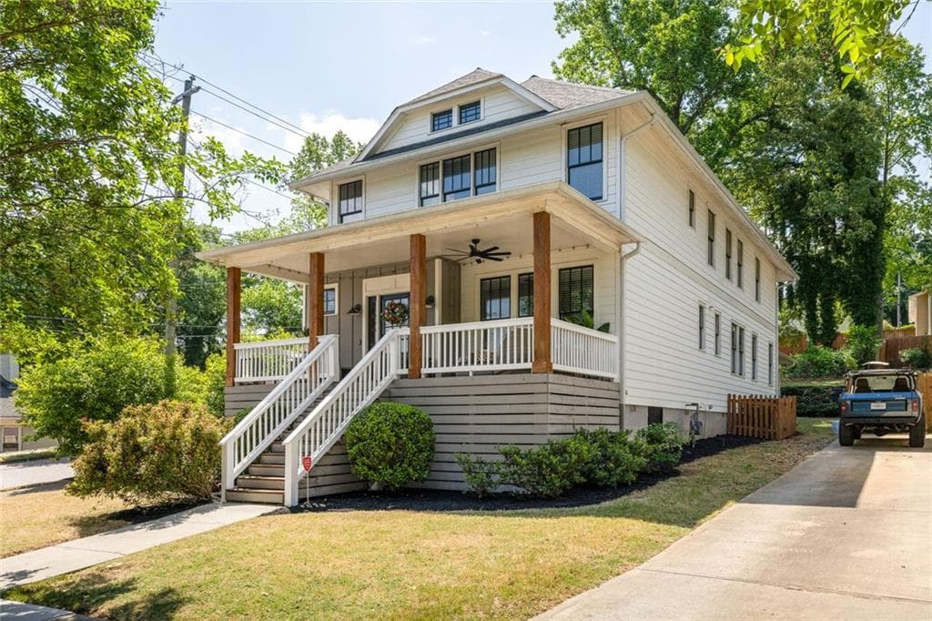 4 bedroom, 4 bathroom, 3,112 sq ft single family residence for sale at 137 Atlanta Avenue, Atlanta, GA 30315 — photo 1 of 43