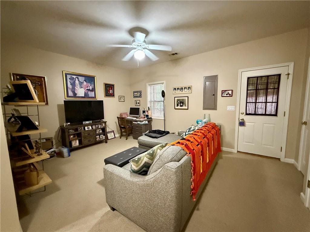 3 bedroom, 4 bathroom, 1,824 sq ft townhouse for rent at 2704 Waters Edge Trail, Roswell, GA 30075 for $2,900 a month — photo 4