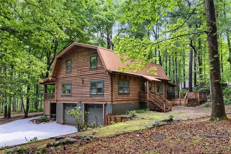 2 bedroom, 2 bathroom, 1,847 sq ft single family residence for sale at 61 Lake Coweta Trail, Newnan, GA 30263 — photo 5